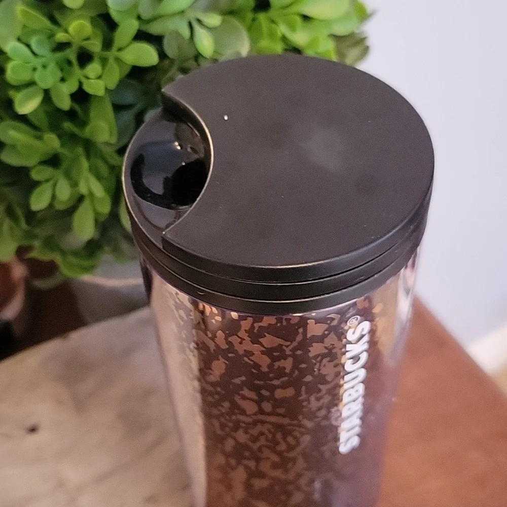 Starbucks 2020 Black & Gold travel mug with sealing twist lid - Picture 3 of 5